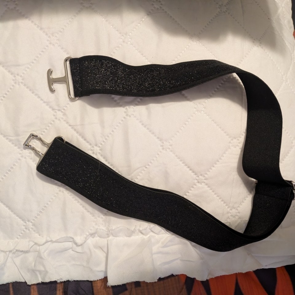 NWOT Black Sparkle Elastic Belt
